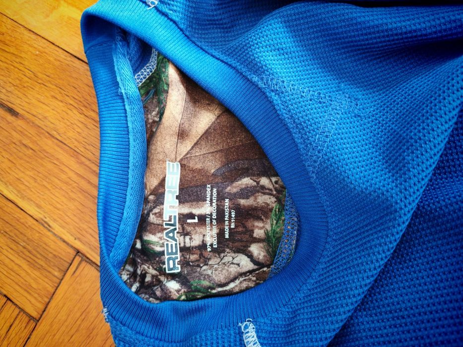 Продавам оригинална термо блуза  Realtree  размер L