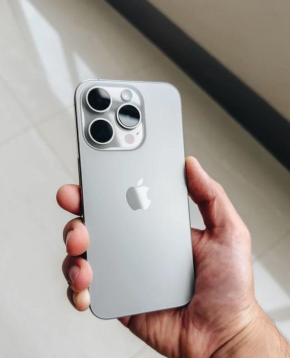 Iphone 15 pro состояние идеальный