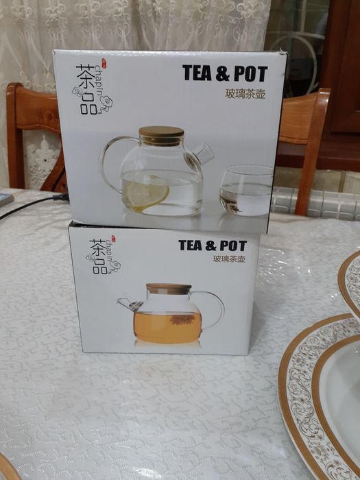 Этажерки,чайники,рюмки,чашки