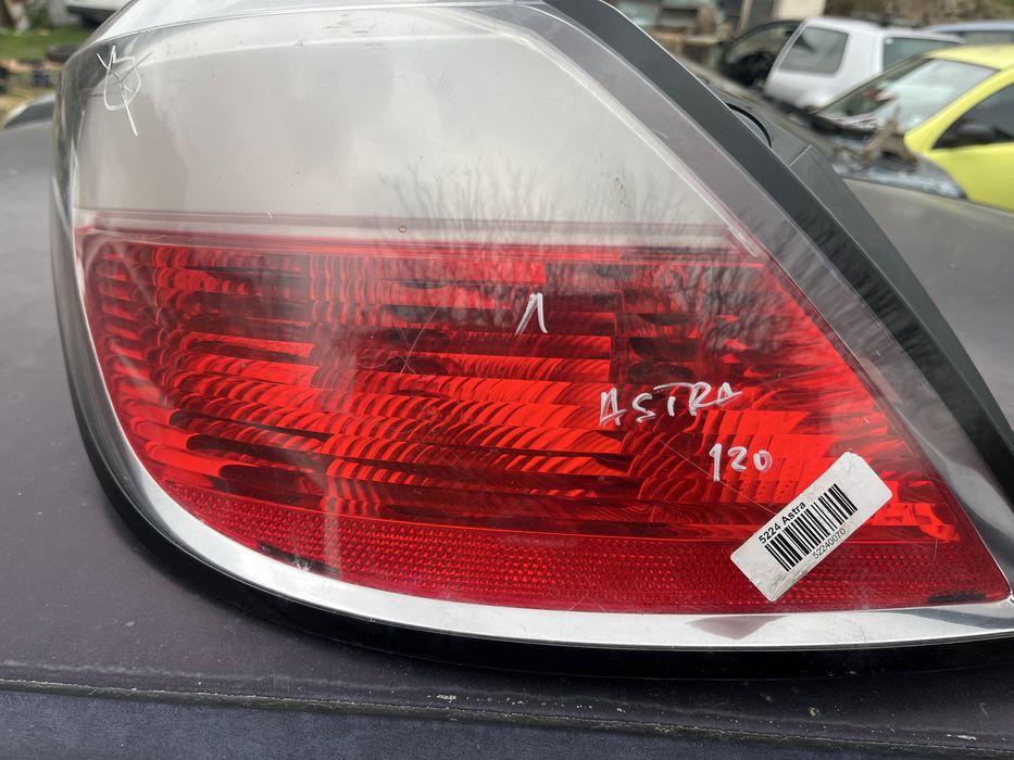Заден ляв стоп със забележка Опел Астра H (2004 – 2009)