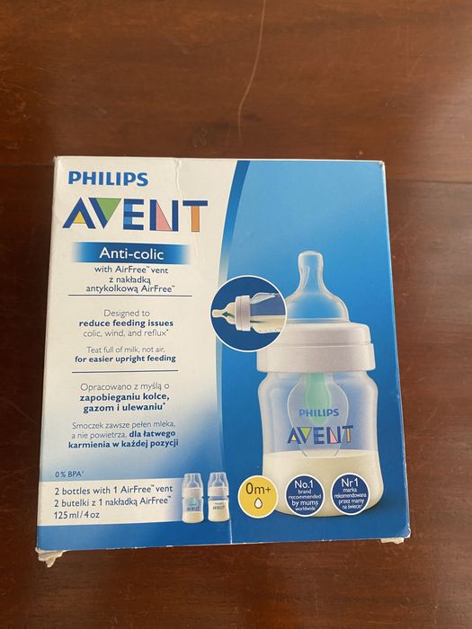 Lot 3 biberoane Philips Avent si tampoane sani