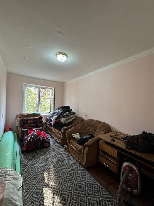 Срочно продаётся 3х -комнатная квартира