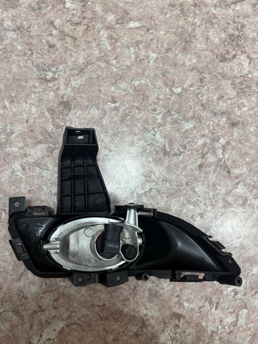 Противотуманник mazda 3