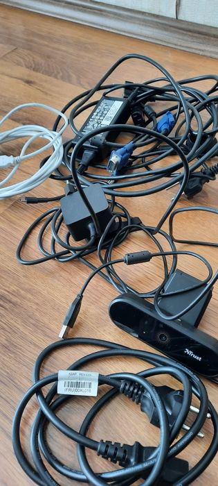 Кабели за компютри, USB и др.