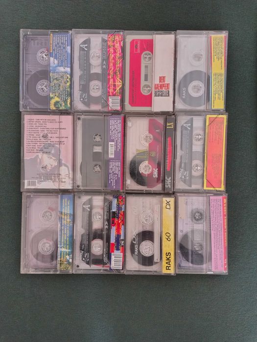 Vand casete audio ani 80-90-2000