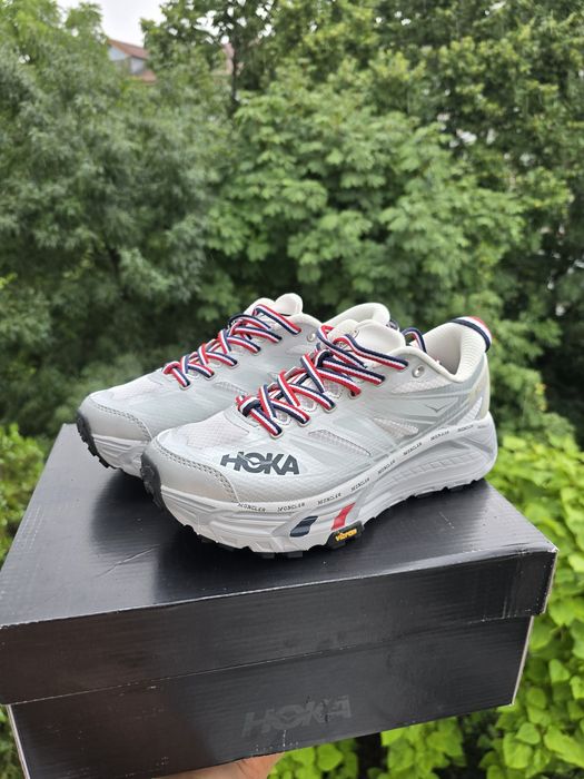 Hoka Moncler 42 si 43  Noi