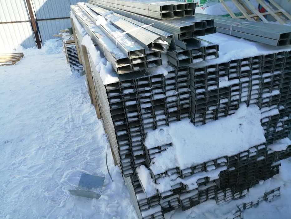 Профиль оцинкованный  стеновой и перегородочный