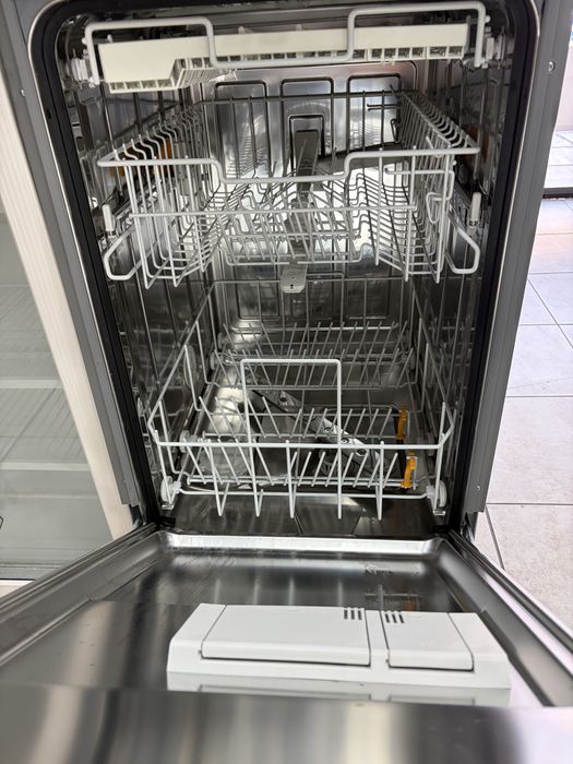 Miele G 4620 тясна миялна за частично вграждане/24 мес гаранция