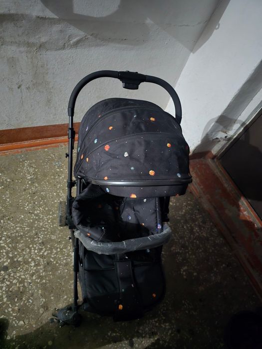 Каляска 2 в 1 срочно продам