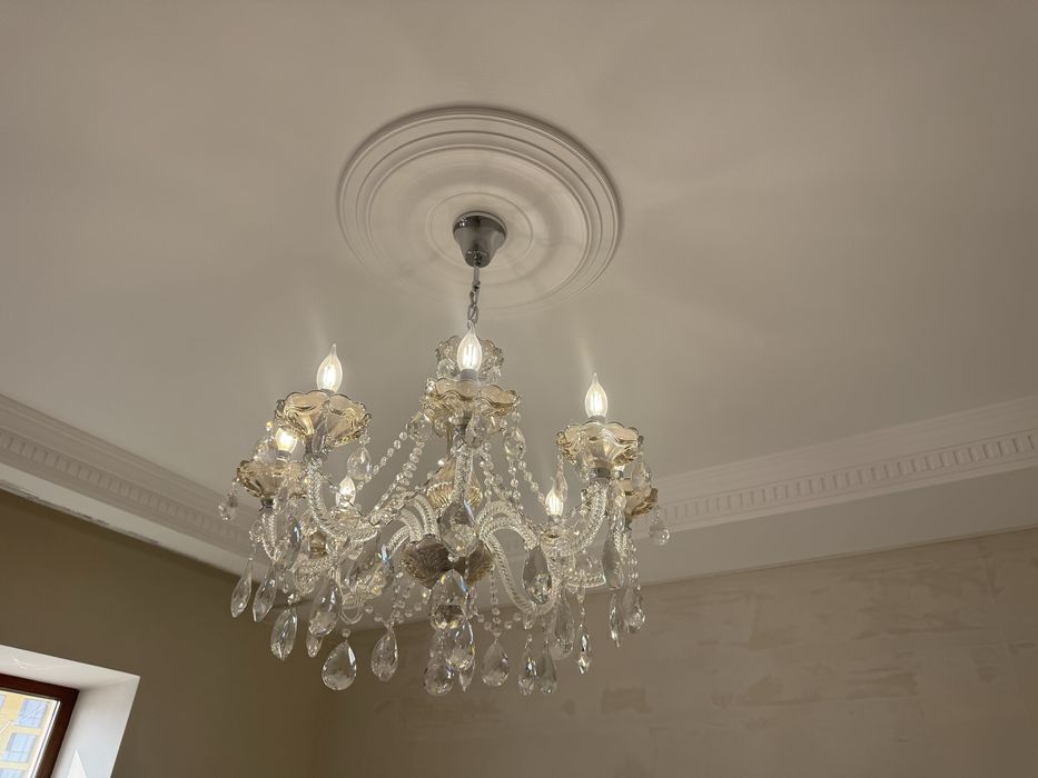 Продам хрустальные люстры люкс качество 2 шт