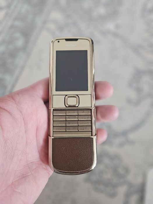 Нокиа 8800 арт голд