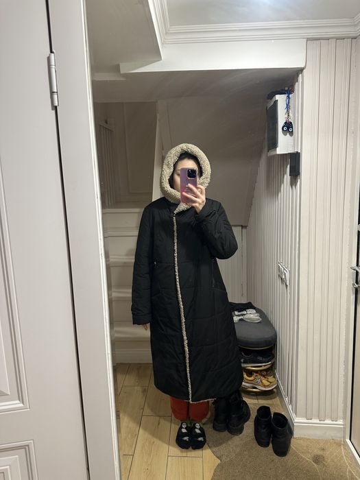 Черный длинный пуховик 50-52 размера