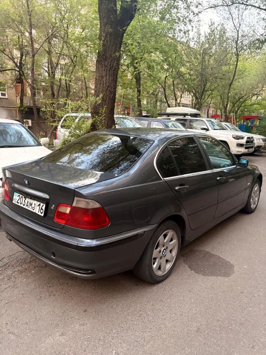 Bmw i320 e46 в отличном состоянии 2.2л