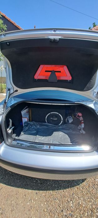 Vand passat b5 1.6 benzina