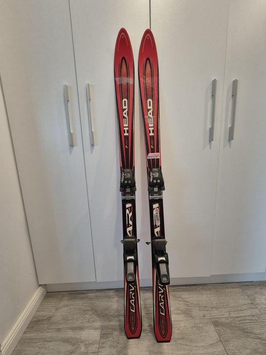 Schiuri HEAD CARV JR 140cm