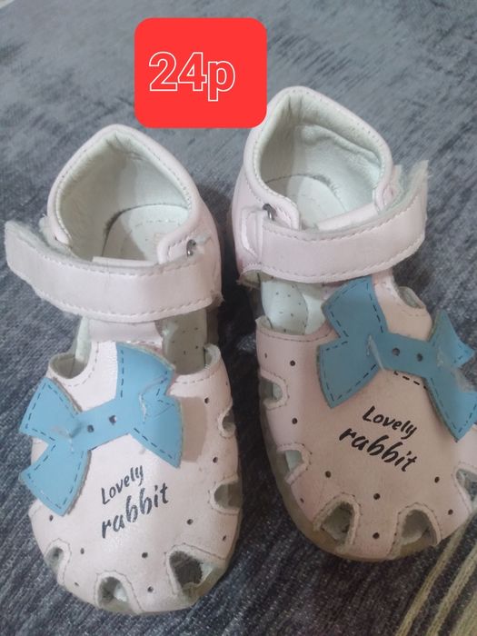 Продам обувь детскую