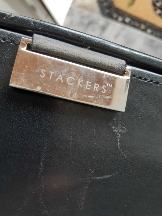 Cutii din lemn pt bijuterii , Stackers neagra, bordo si una rustica