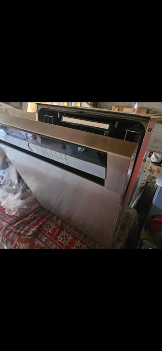 Съдомиялна GRUNDIG