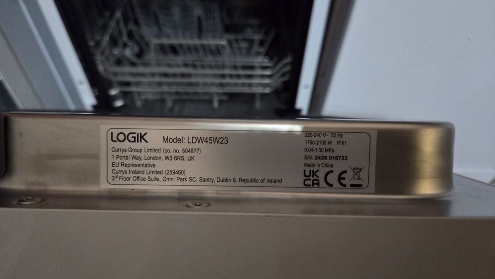Съдомиялната машина Logik ldw45w23