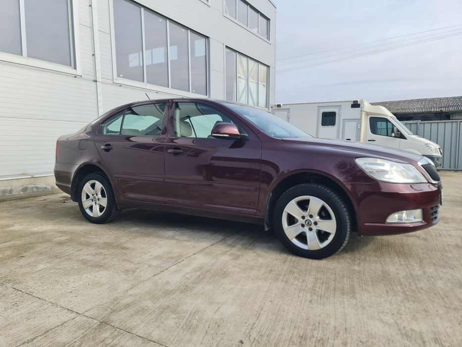 Skoda Octavia Elegance 1.6 TDI 105 CP – Xenon, Climatronic