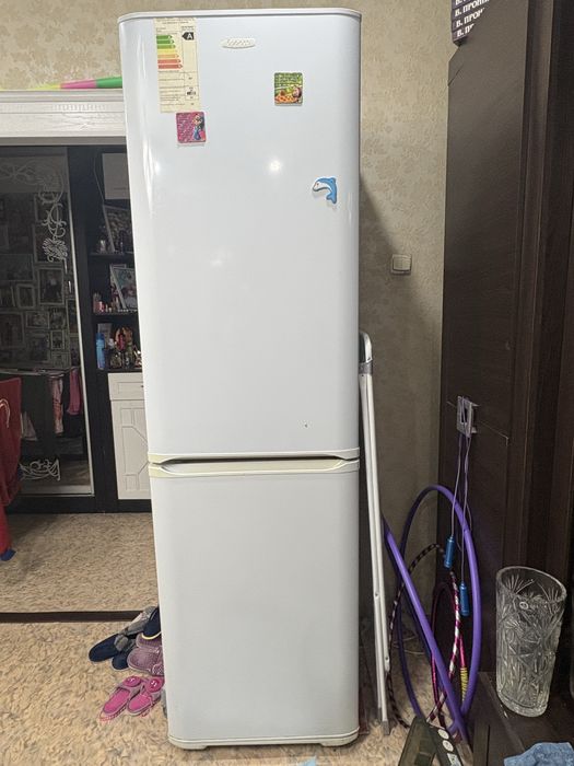 Продам холодильник