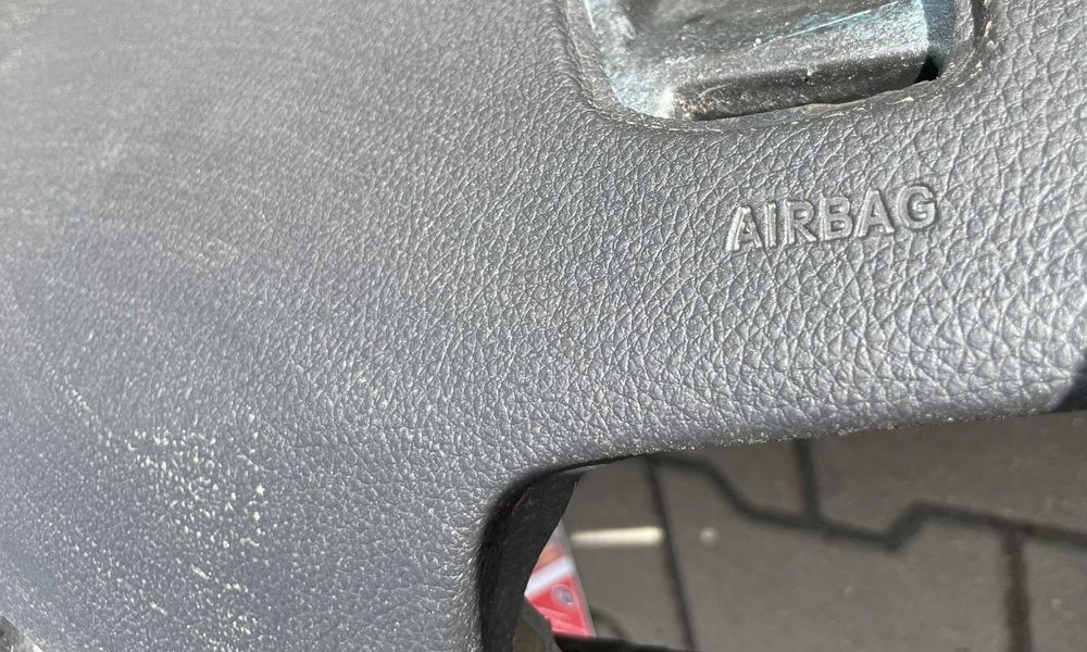 BMW seria 3  4 plansa de bord cusatura F30 F34 F36 - kit airbag