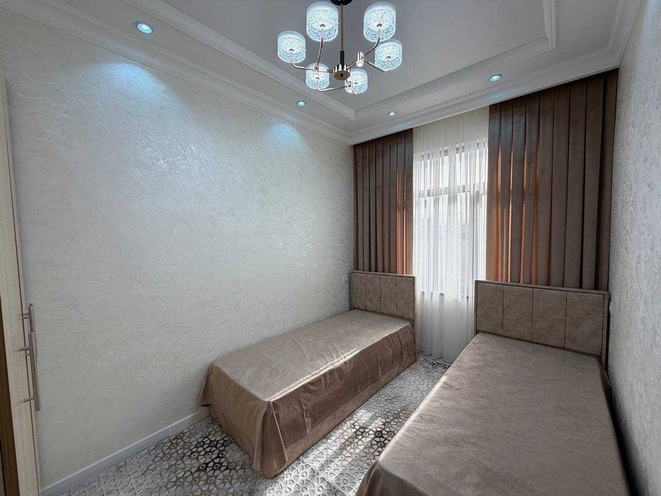 3х комнатная квартира на 7 этаже 107кв/м, в Самарканде