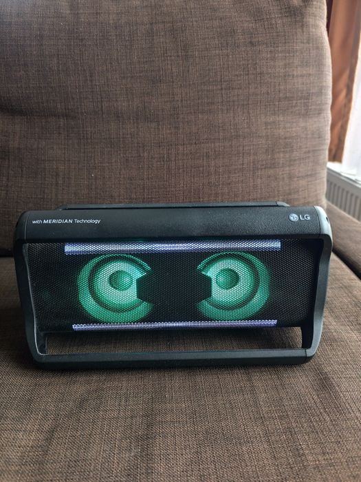 Boxa portabila LG pk 7