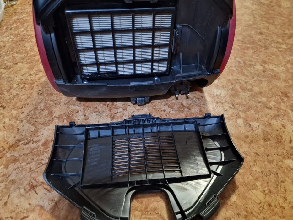 Пылесос SK15K4116VR