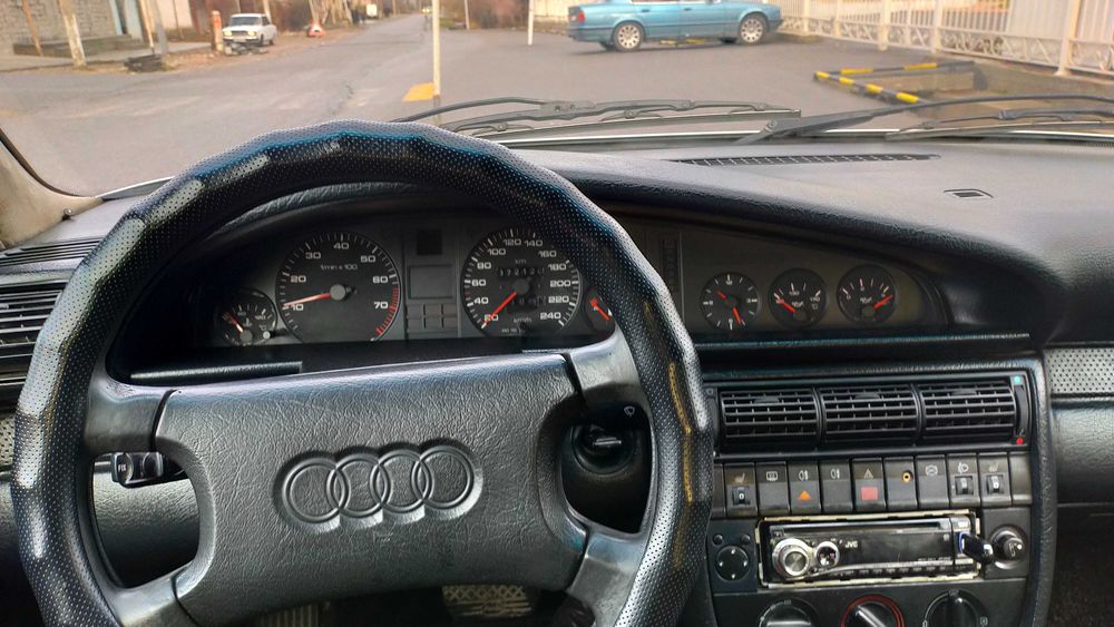 Audi 100 C4 1992 АКПП
