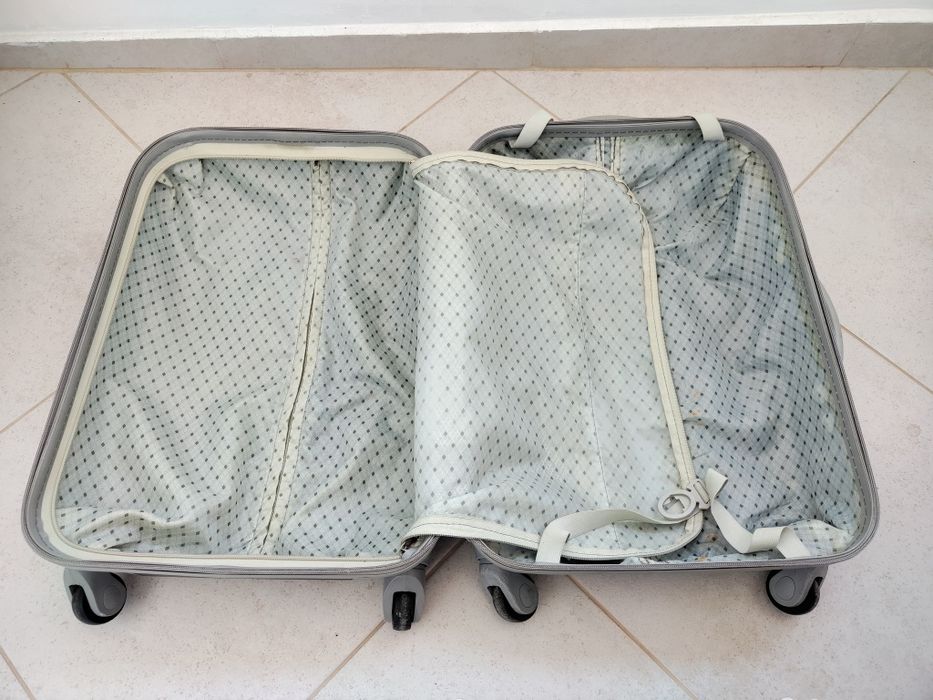 Куфари Calvin Hill и малък