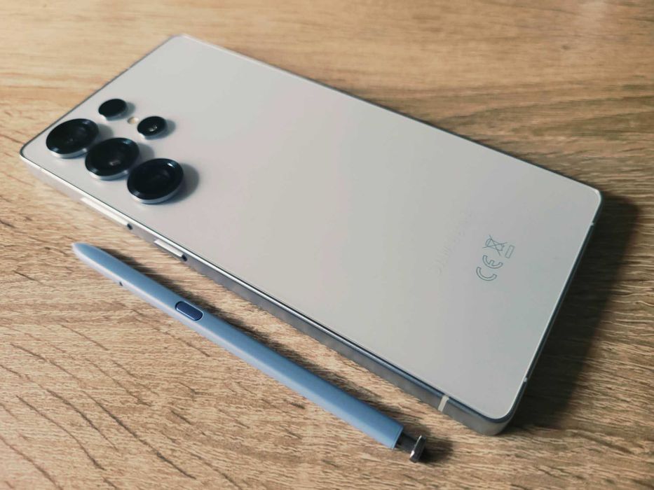 Samsung S25 Ultra white/бял 512GB перфектен