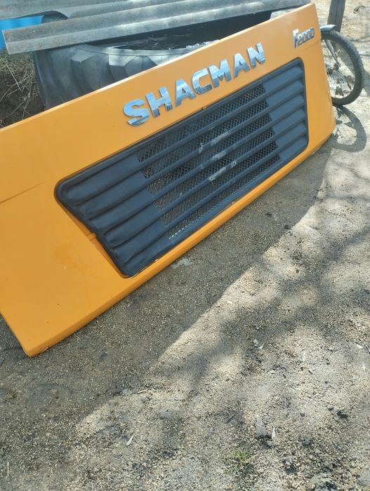 Продам капот шахман ф2000