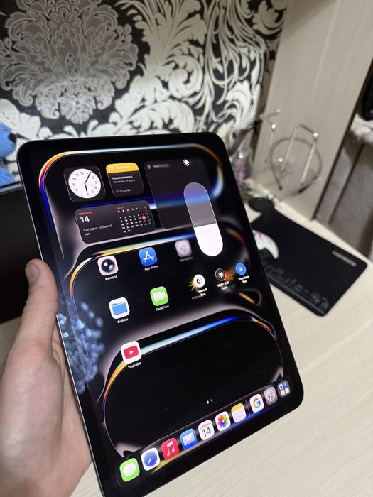 Ipad pro 2025(M5) 11 inch, 12/256 gb Wifi