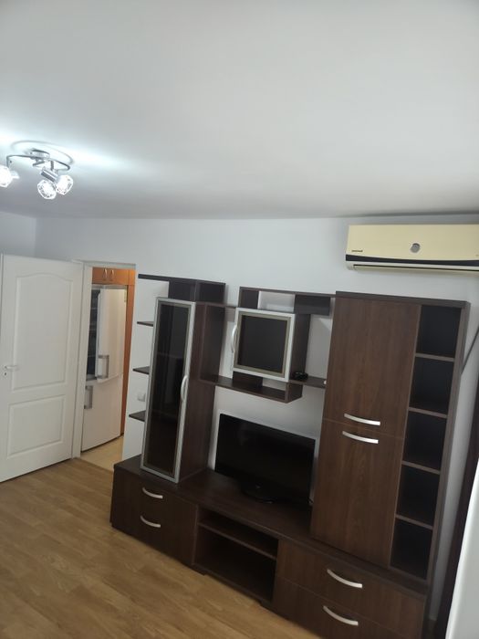 Apartament 2 camere metrou