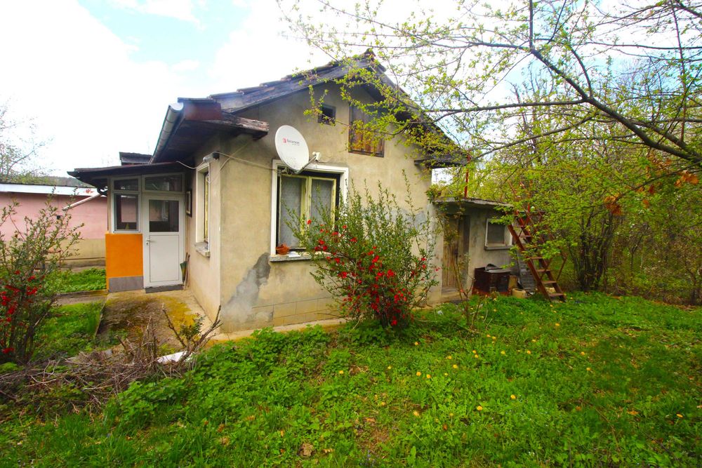 Продава се Къща в с. Гергини, Област Габрово - 75 кв.м за 612 €/кв.м - Снимка #1