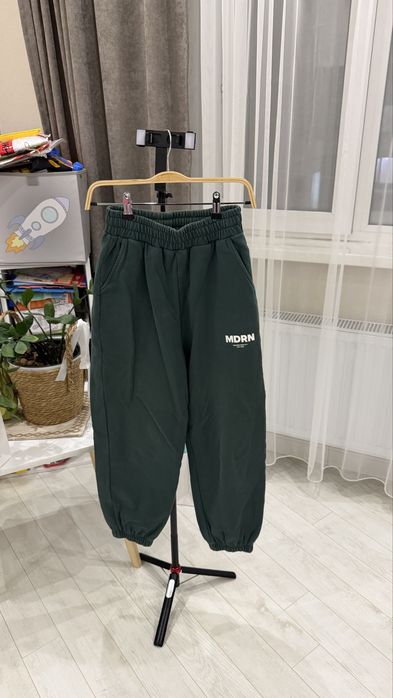 Разгрузка гардероба.