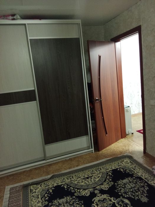 Срочно продается 2 ух комнаттную квартиру