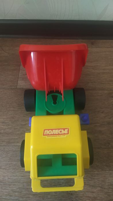 Детская машина..