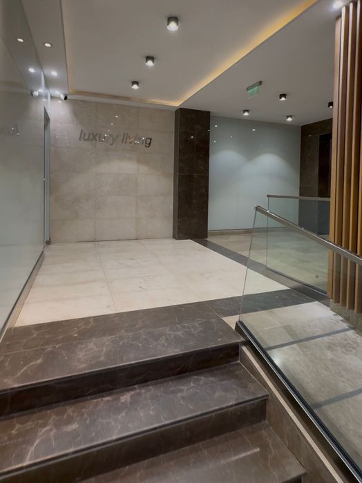 Дава се под наем Двустаен апартамент в Пловдив, Център - 72 кв.м за 136554.03 € - Снимка #9