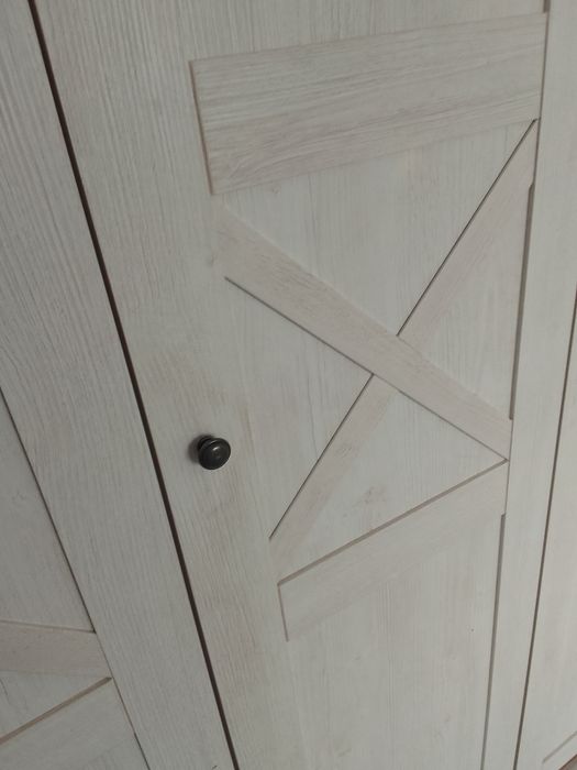 Шкаф в хорошем состоянии