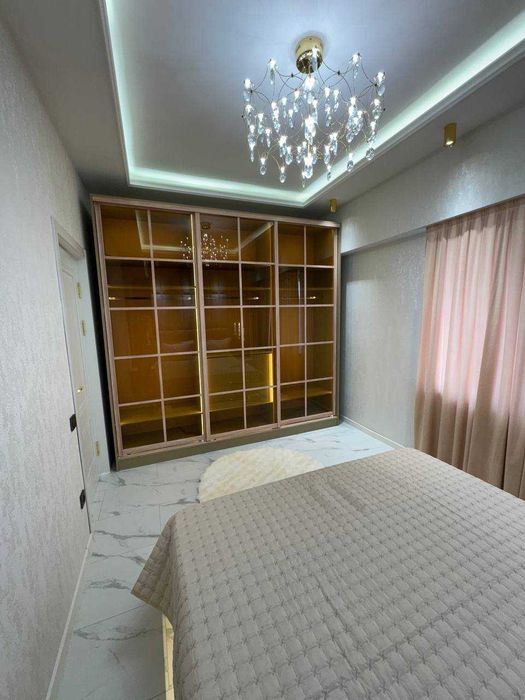 Сдается квартира в Мирза Улугбекском районе Новостройка 3-х ком 9-этаж