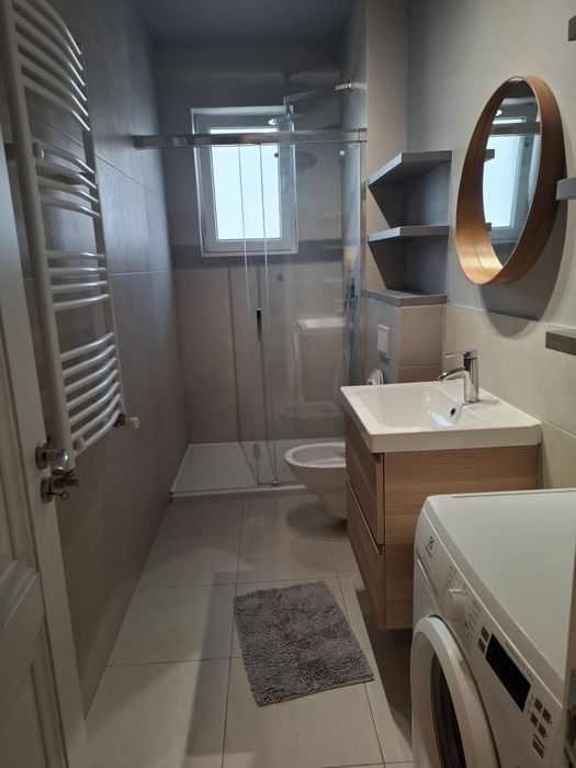 Închiriere apartament 2 camere