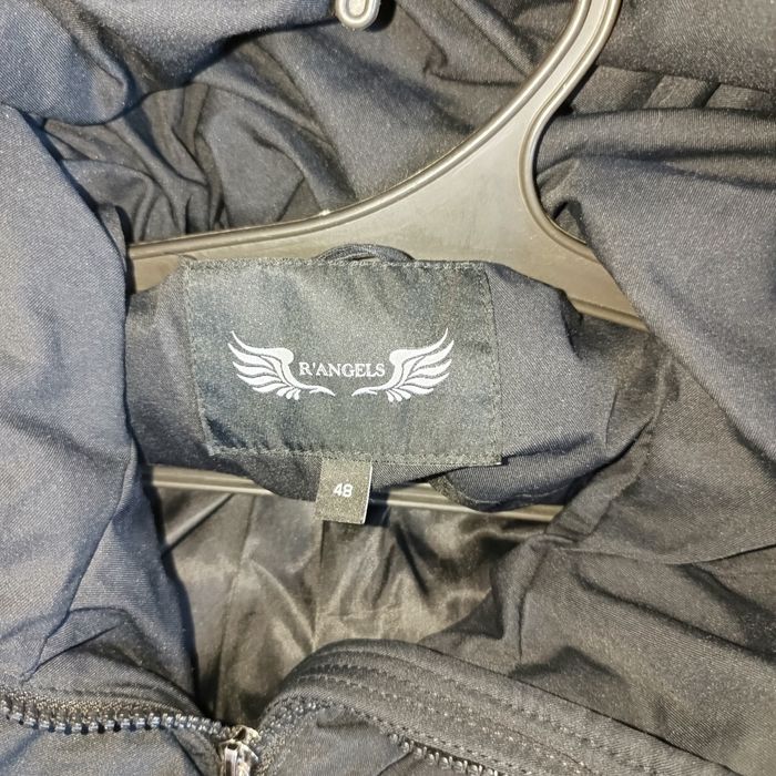 Все куртки за 1000