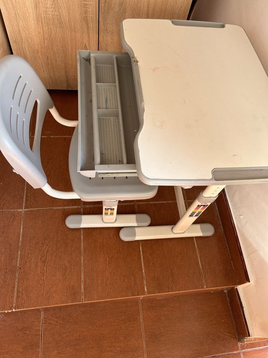 Masuta si scaun pt copii