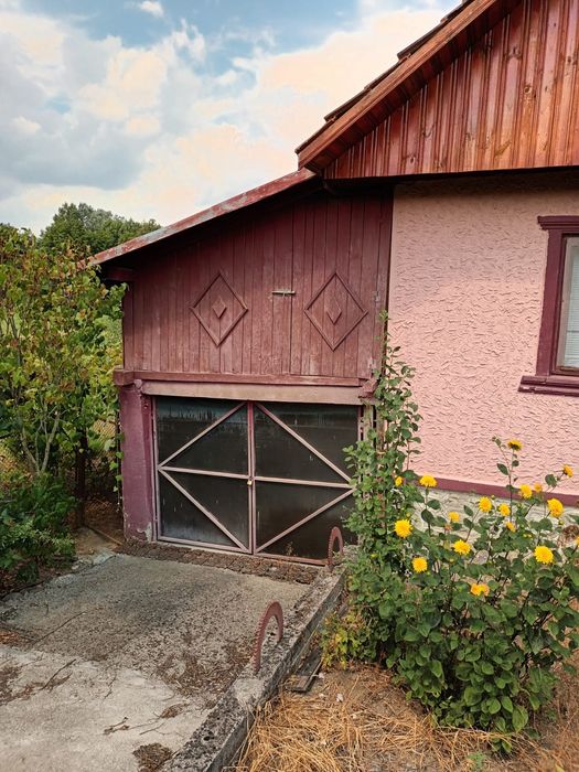 Vanzare casa si pamant comuna Sovarna Mehedinti
