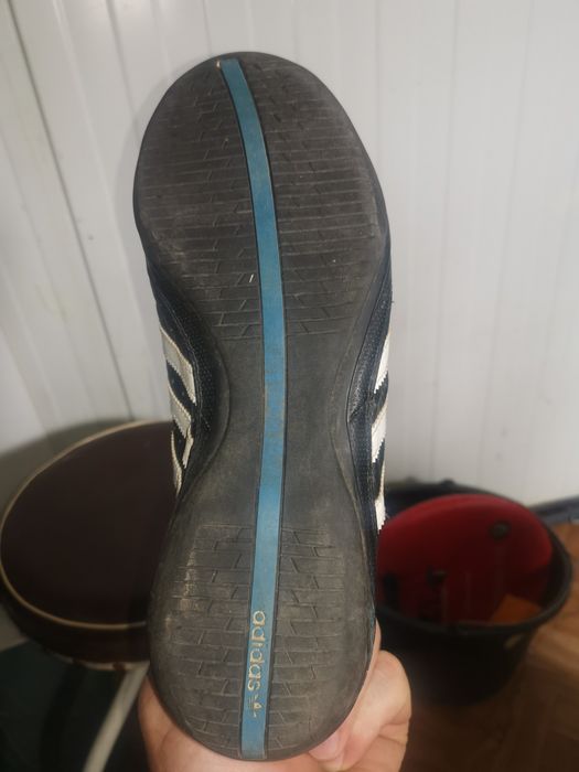 Маратонки adidas