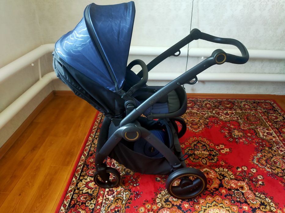 Продам детскую коляску
