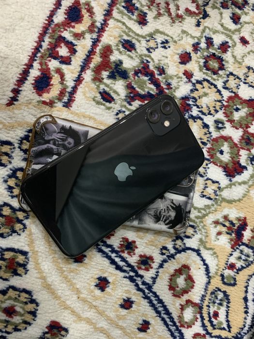 Айфон 11 64гб в идеально