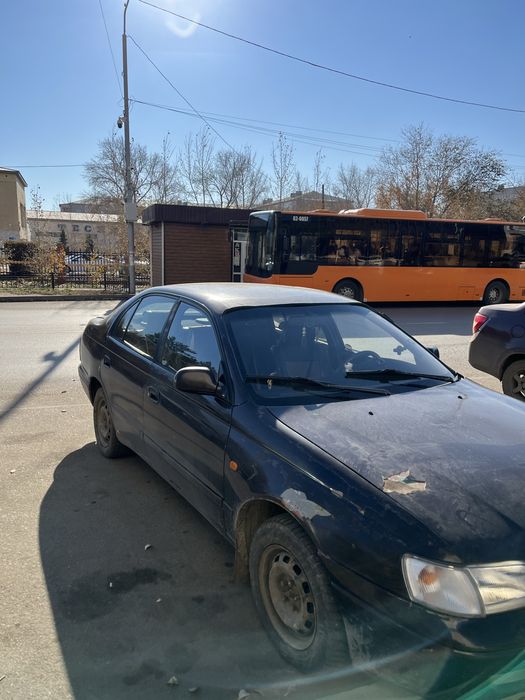 Продам срочно Toyota Carina E